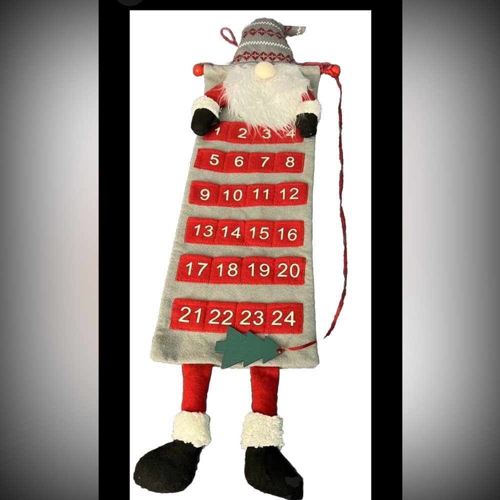 Xmas Felt Gnome Hanging Advent Calendar.